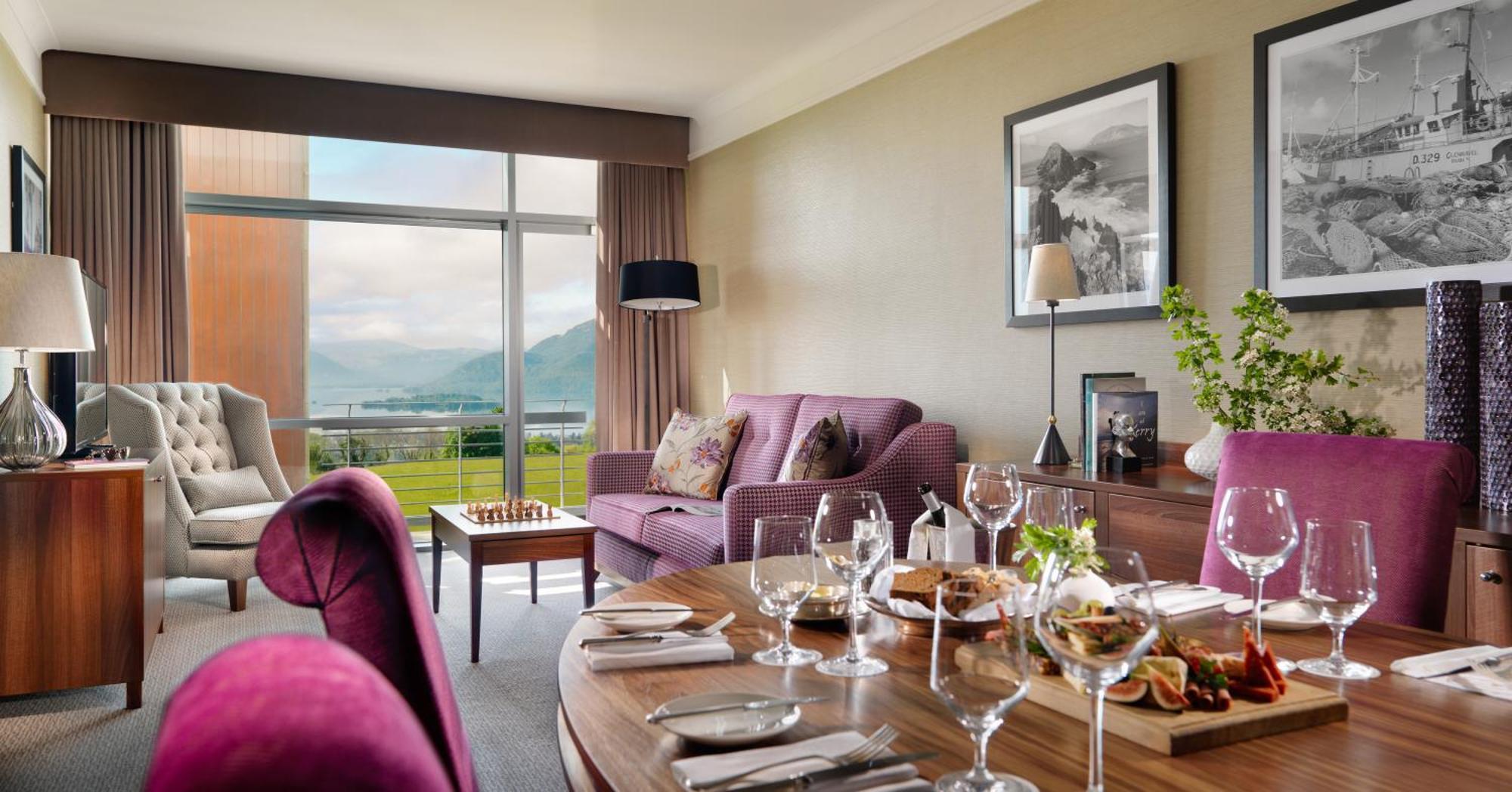 Aghadoe Heights Hotel & Spa Cill Airne Esterno foto The interior of a suite at the Killarney International Hotel